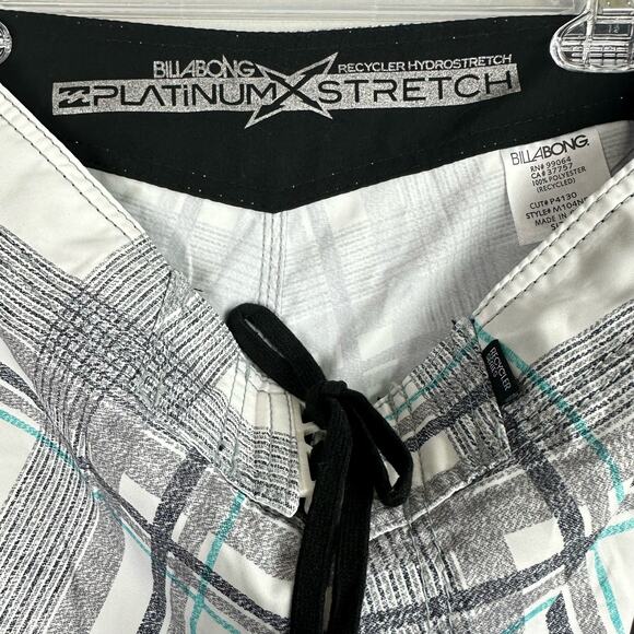Billabong Men’s 30 Platinum X R U Serious Board Shorts Plaid Stretch - Picture 3 of 11